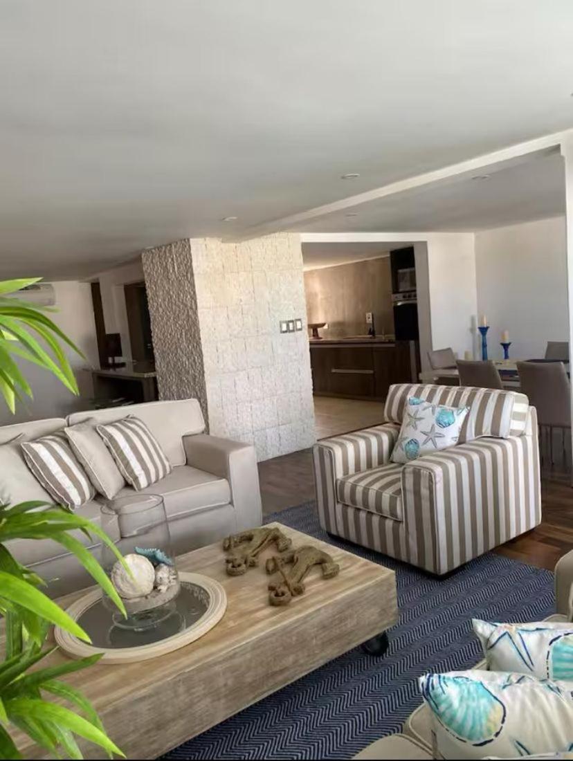 Apartamento Hansa Alfrente De La Playa *
